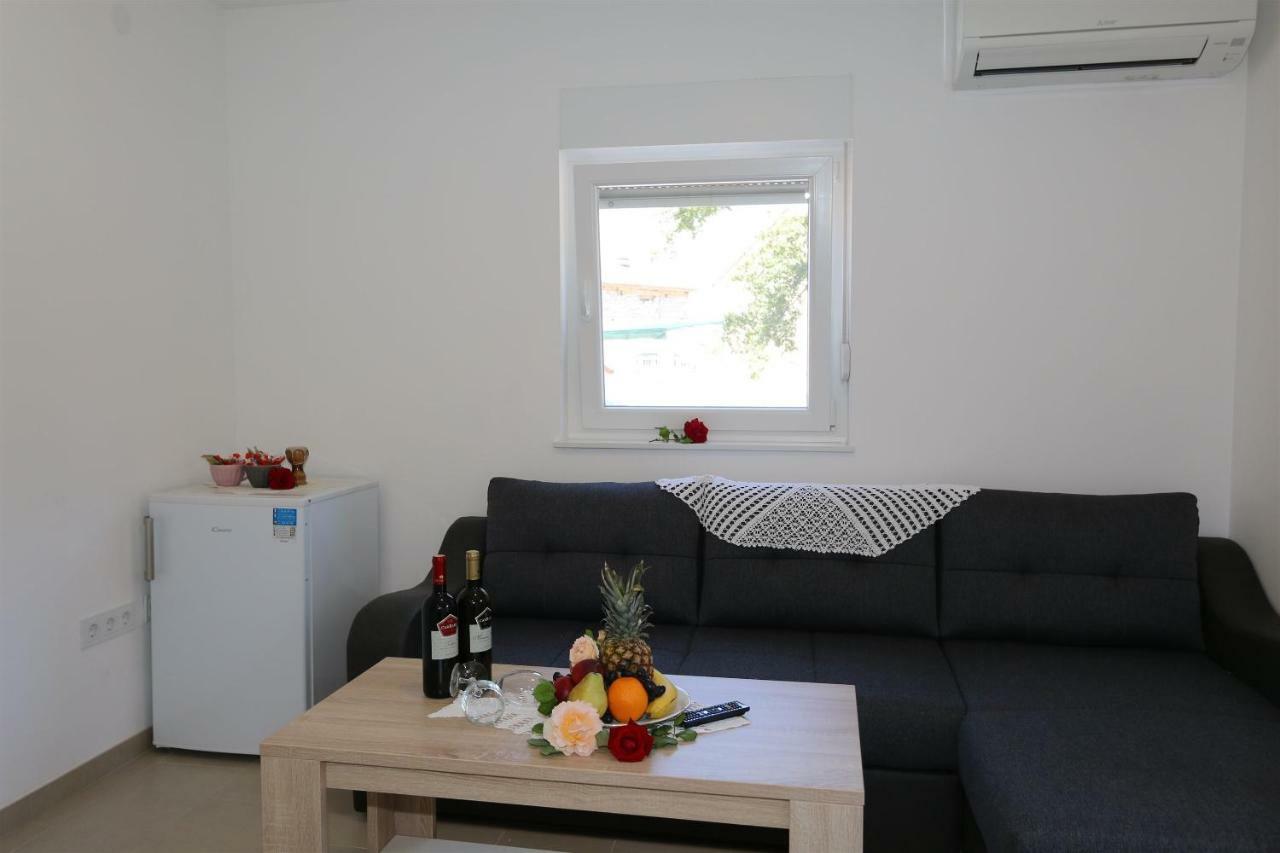 Apartments Maric-Hlapa Soline  Exterior foto